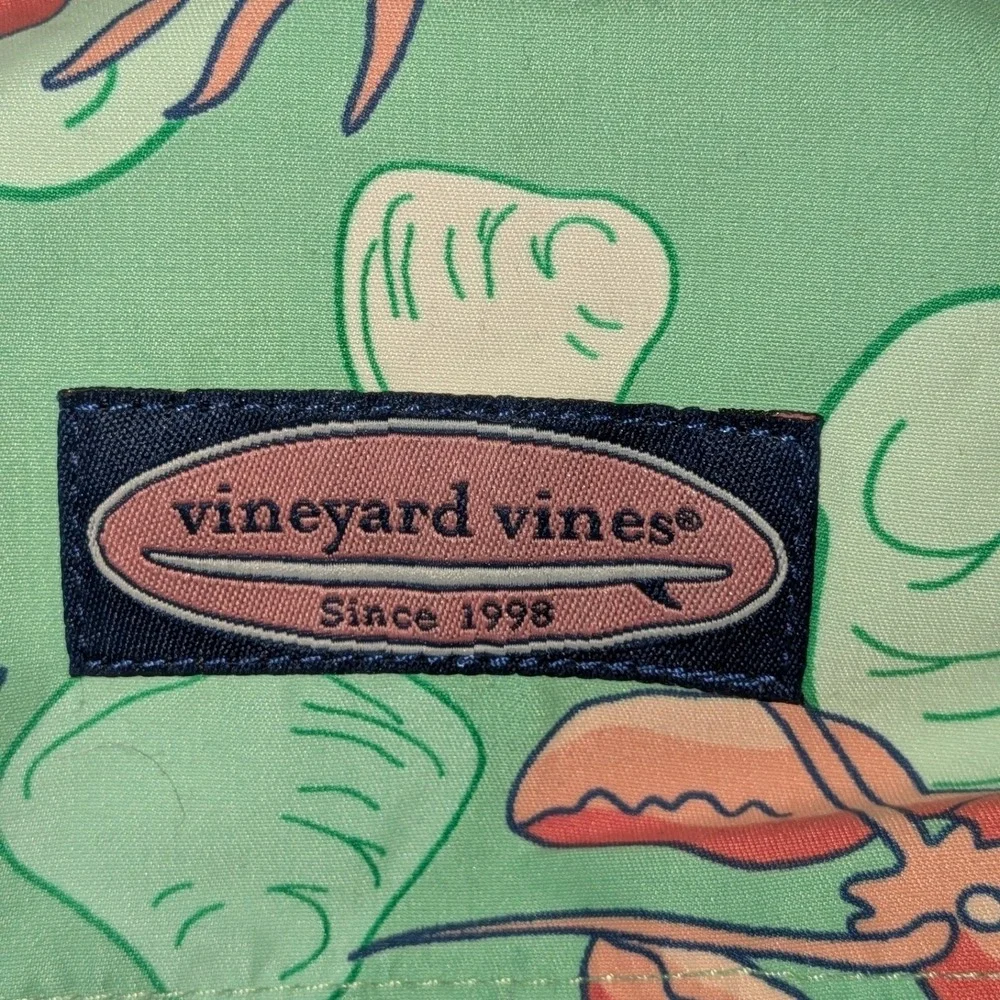 Vineyard Vines Men Large Lobster Shell Print Board Shorts Swim Trunks Mint Green